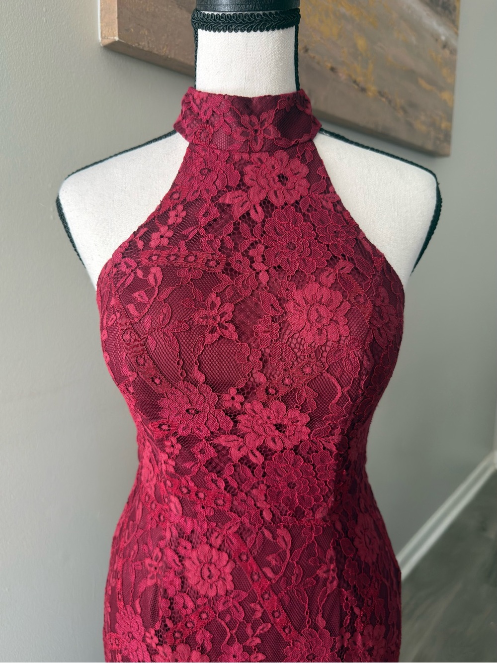 DB Studio Wine Allover Lace Halter Gown with Slit Size 4 - Picture 6 of 14